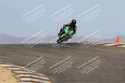 media/Mar-28-2022-Superbike Trackdays (Mon) [[b8603d0f67]]/Open Track Time/Turns 9 and 10/